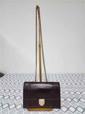 Authentic CHRISTIAN DIOR Grained Calfskin Leather Diorama Crossbody Bag Dark Bur